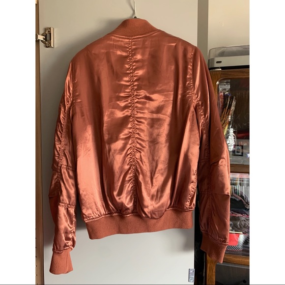 TOPSHOP satin bomber - Picture 5 of 5